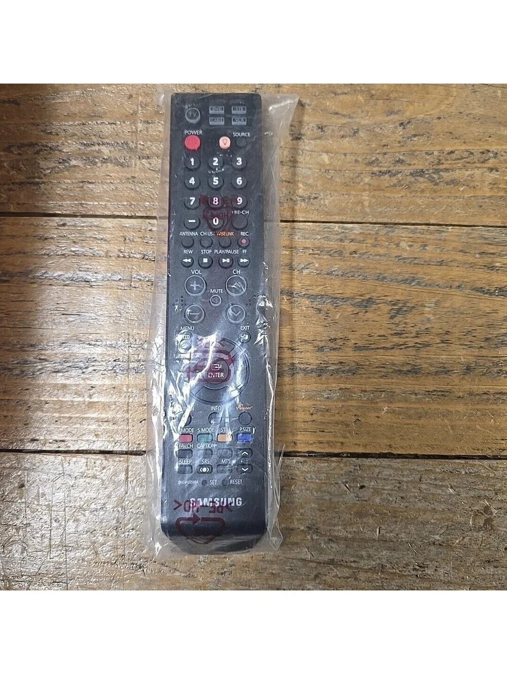 Samsung Remote Control (BN59-00599A) for Select TVs - Black